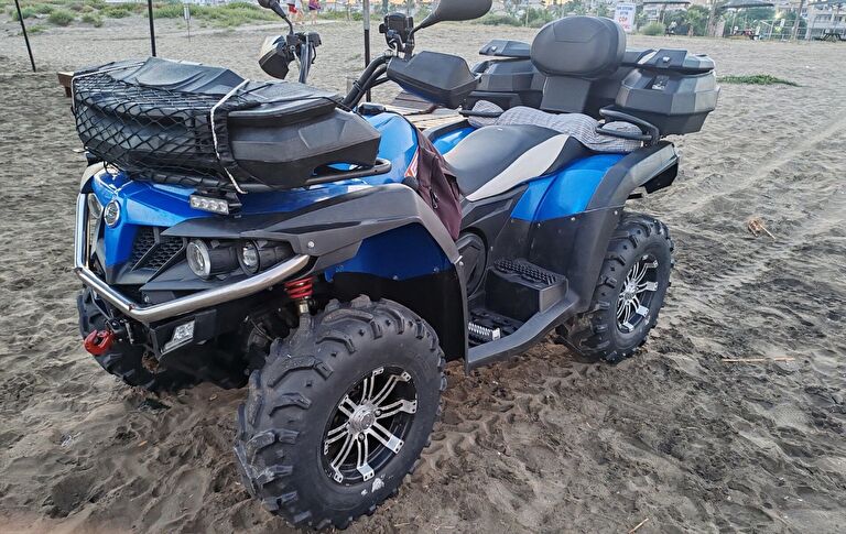 CFmoto 650MT