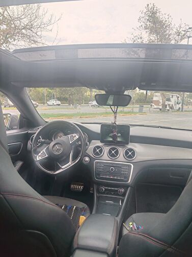 MERCEDES-BENZ CLA-SERISI