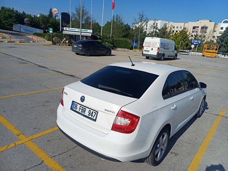 SKODA RAPID