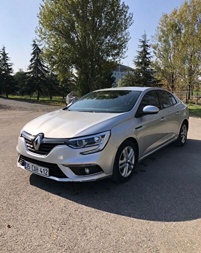 RENAULT MEGANE