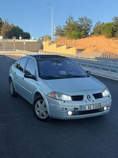 RENAULT MEGANE