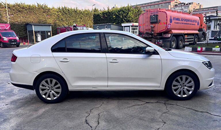 SEAT TOLEDO