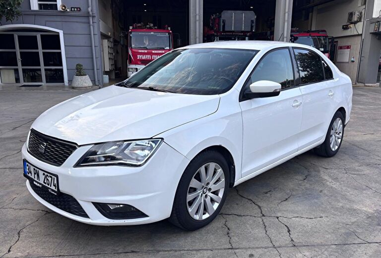 SEAT TOLEDO