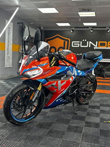 CFmoto 250SR