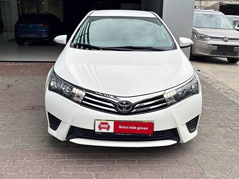 TOYOTA COROLLA