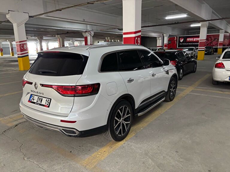 RENAULT KOLEOS