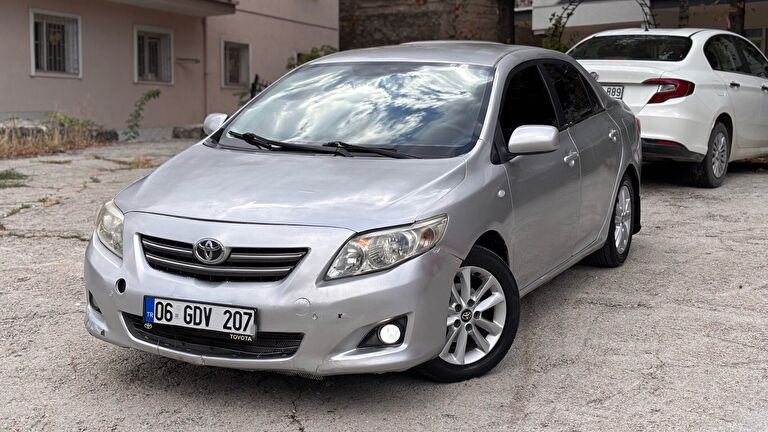 TOYOTA COROLLA