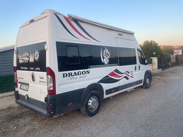PEUGEOT BOXER