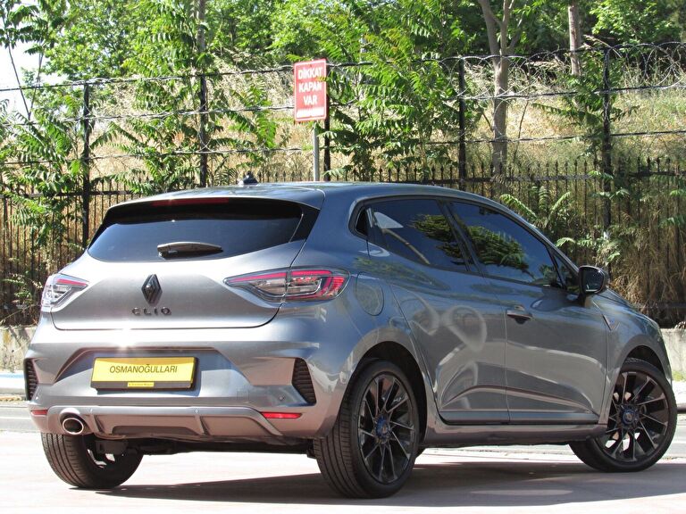 RENAULT CLIO