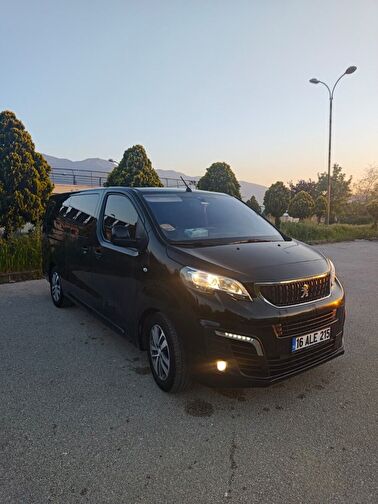 PEUGEOT EXPERT TRAVELLER