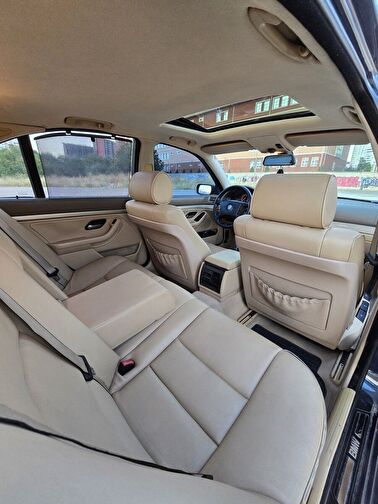 BMW 5 SERISI