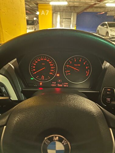 BMW 1 SERISI