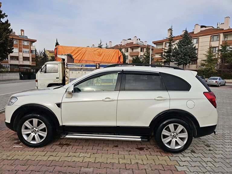 CHEVROLET CAPTIVA