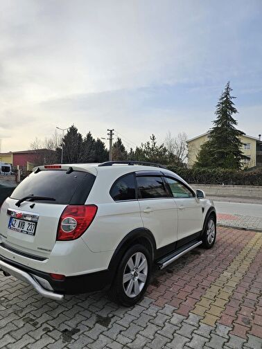 CHEVROLET CAPTIVA