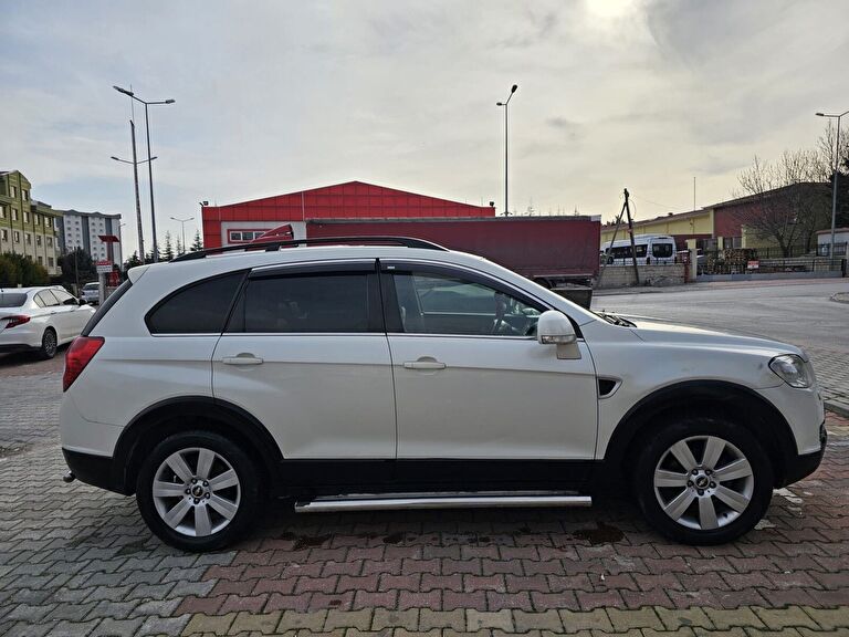 CHEVROLET CAPTIVA