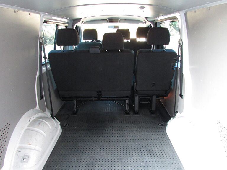 VOLKSWAGEN TRANSPORTER