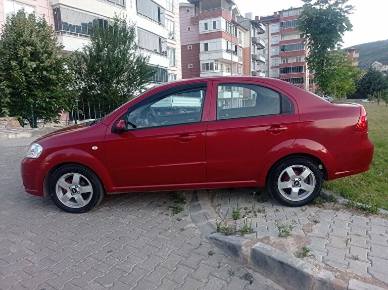 CHEVROLET AVEO