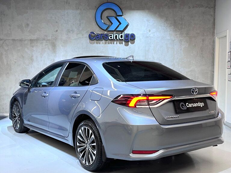 TOYOTA COROLLA