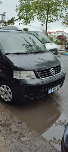 VOLKSWAGEN MULTIVAN
