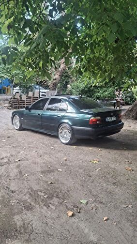 BMW 5 SERISI