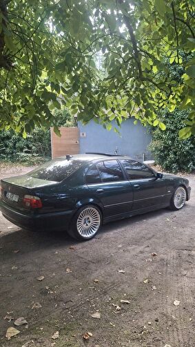 BMW 5 SERISI