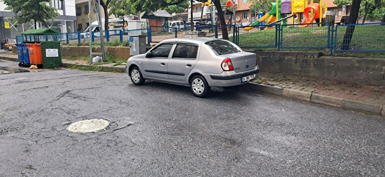 RENAULT CLIO SYMBOL