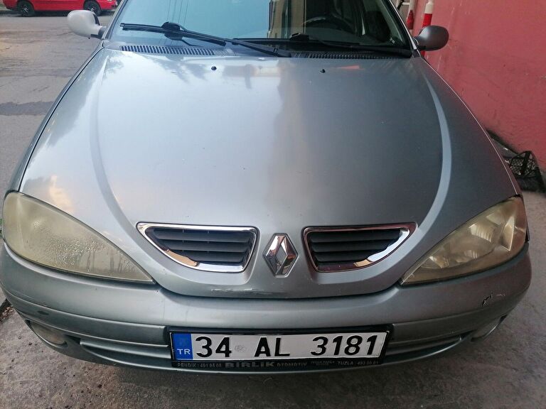 RENAULT MEGANE