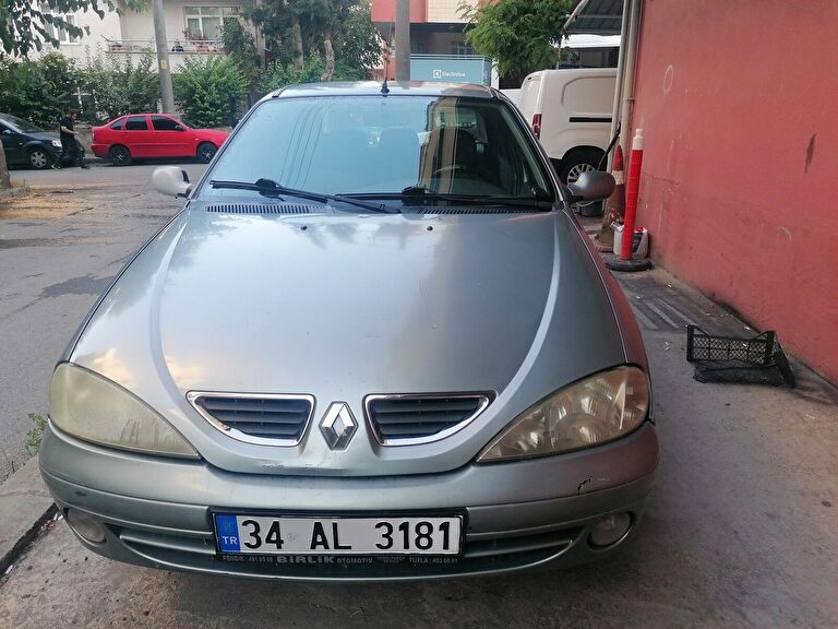 RENAULT MEGANE