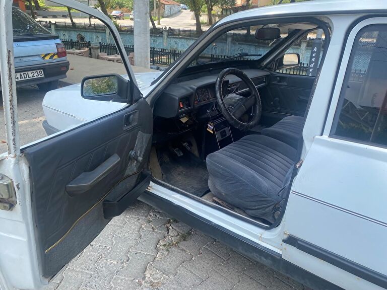 RENAULT 1991