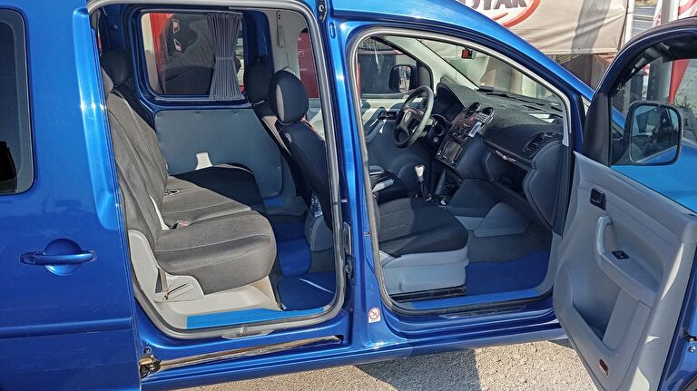 VOLKSWAGEN CADDY