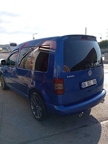 VOLKSWAGEN CADDY