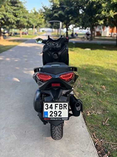 Yamaha X-Max 250 ABS