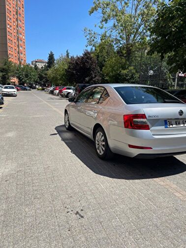 SKODA OCTAVIA