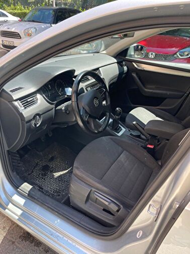 SKODA OCTAVIA