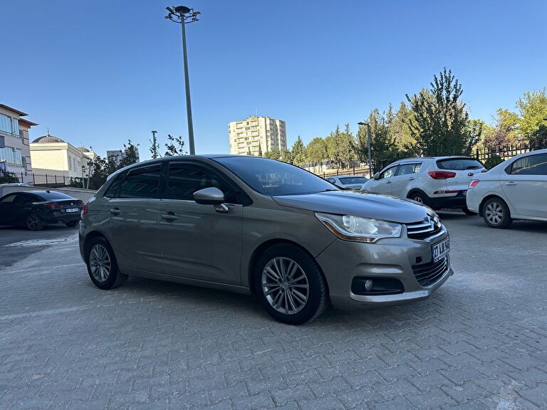 CITROEN C4