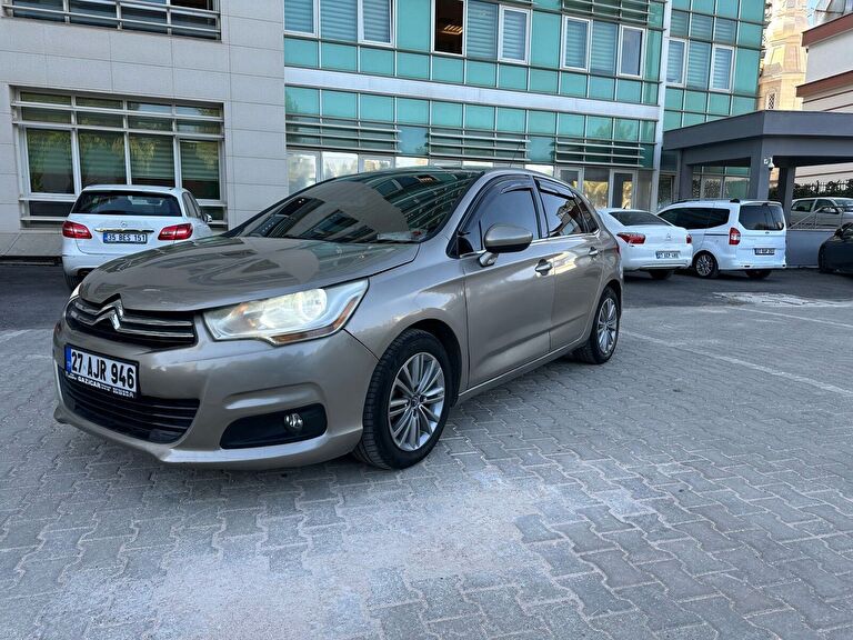 CITROEN C4