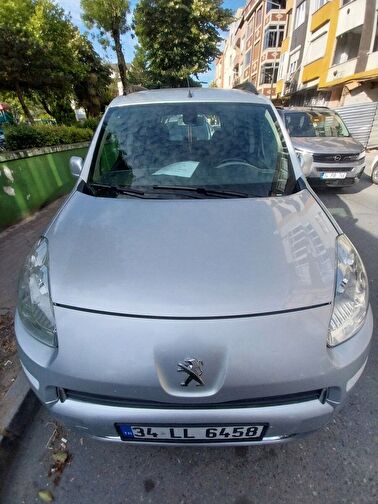 PEUGEOT PARTNER