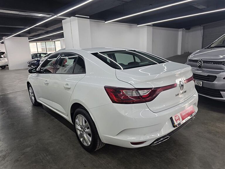 RENAULT MEGANE