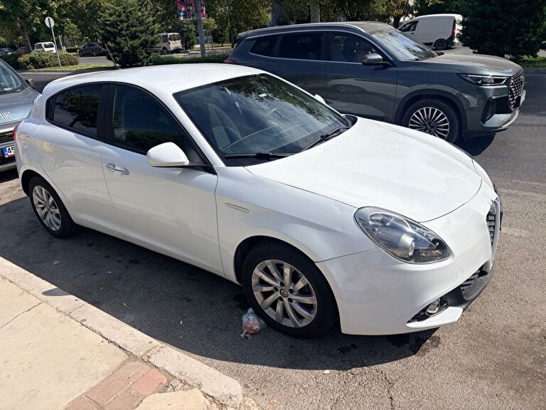 ALFA ROMEO GIULIETTA