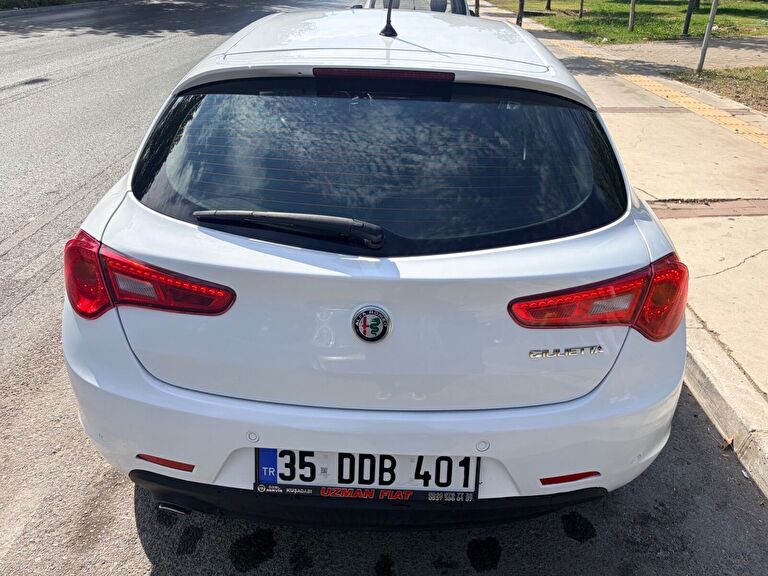 ALFA ROMEO GIULIETTA