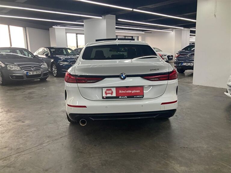 BMW 2 SERISI