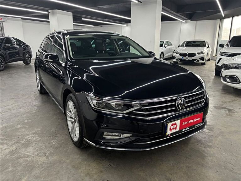 VOLKSWAGEN PASSAT VARIANT
