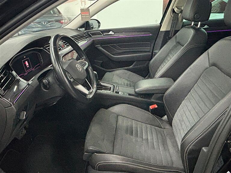 VOLKSWAGEN PASSAT VARIANT