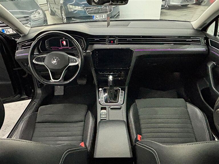 VOLKSWAGEN PASSAT VARIANT