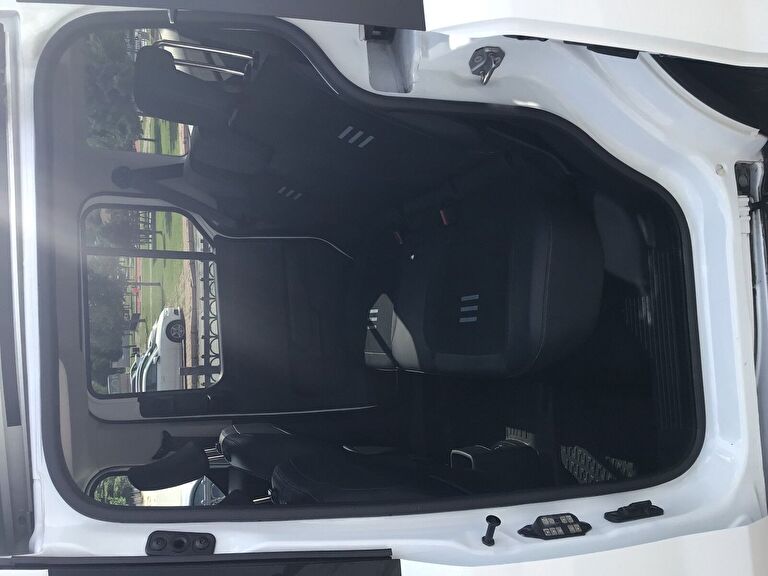 FORD TOURNEO COURIER