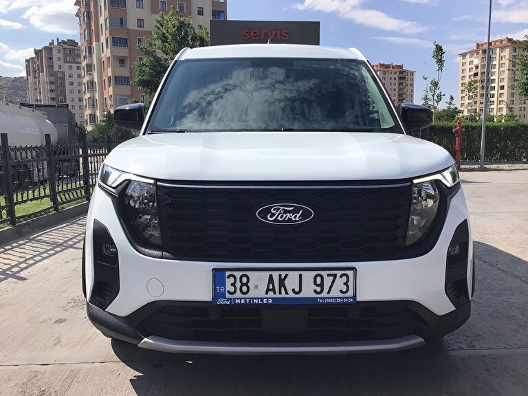 FORD TOURNEO COURIER