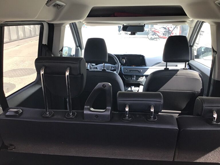 FORD TOURNEO COURIER