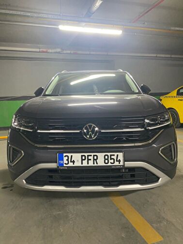 VOLKSWAGEN T-CROSS
