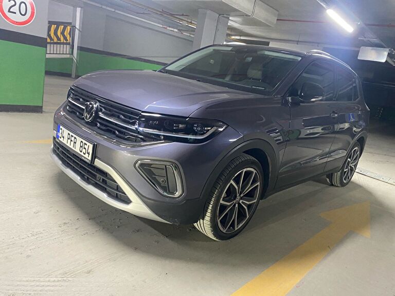 VOLKSWAGEN T-CROSS