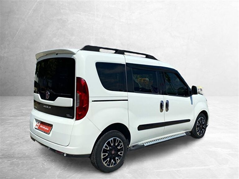 FIAT DOBLO COMBI